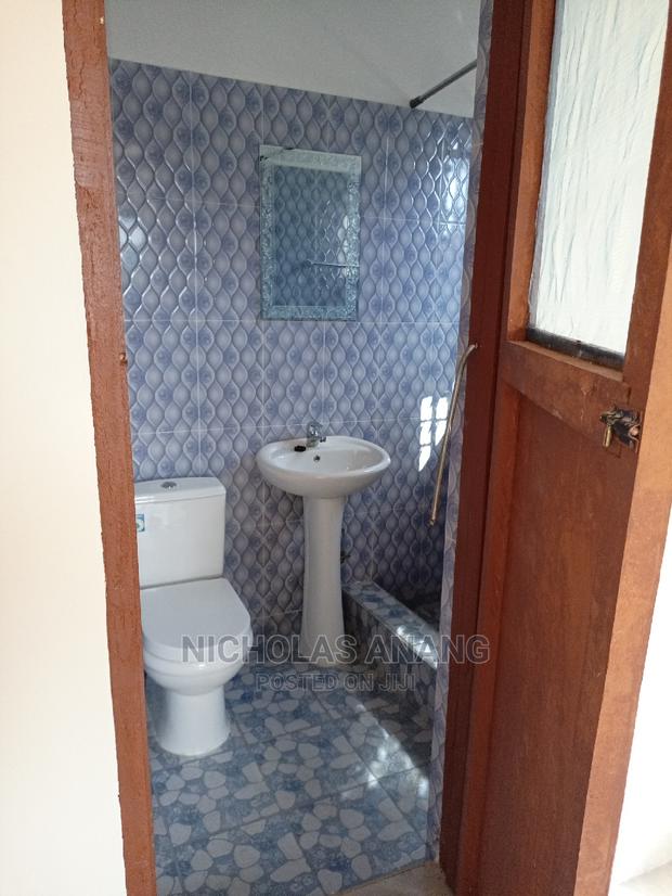 Mini Flat in New Town for Rent · Photo 5
