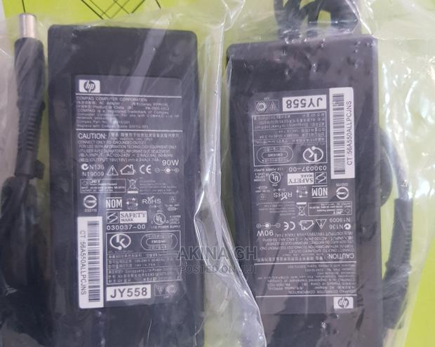 Hp Laptop Charger · Photo 1