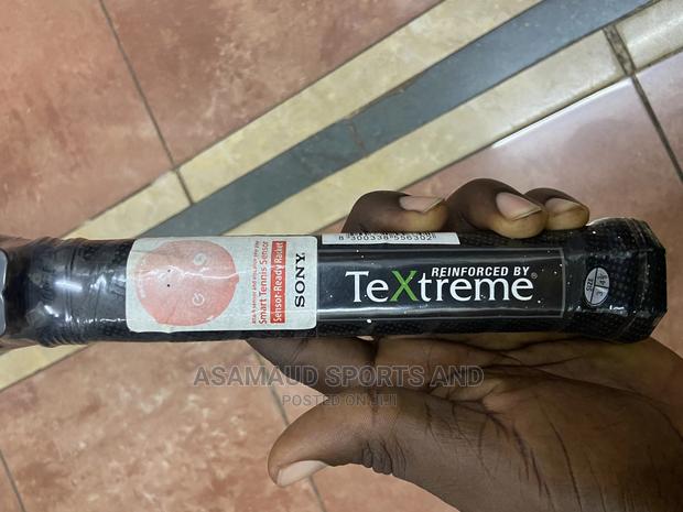 Pro Long Tennis Racquet at Cool Price · Photo 2