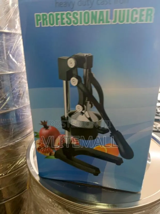 Commercial Heavy Duty Hand Press Juicer/Juice Extractor · Photo 1