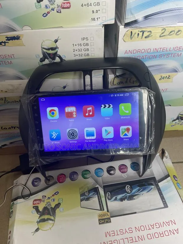 RAV4 2005 Android Infotainment Upgrade Screen · Photo 1
