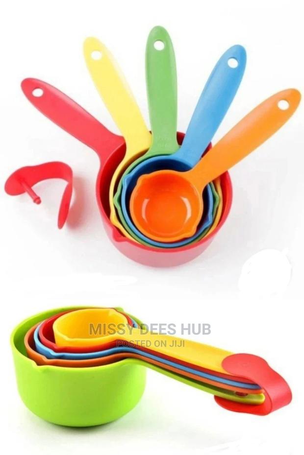 Multi-Coloured Measuring Spoons (5pcs) · Photo 1