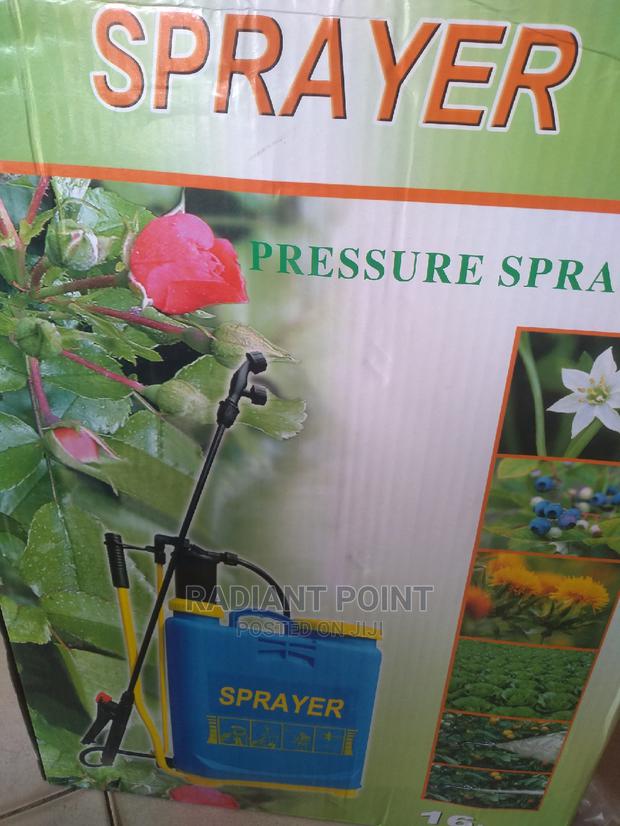Pressure Sprayer 16L Brand New · Photo 2