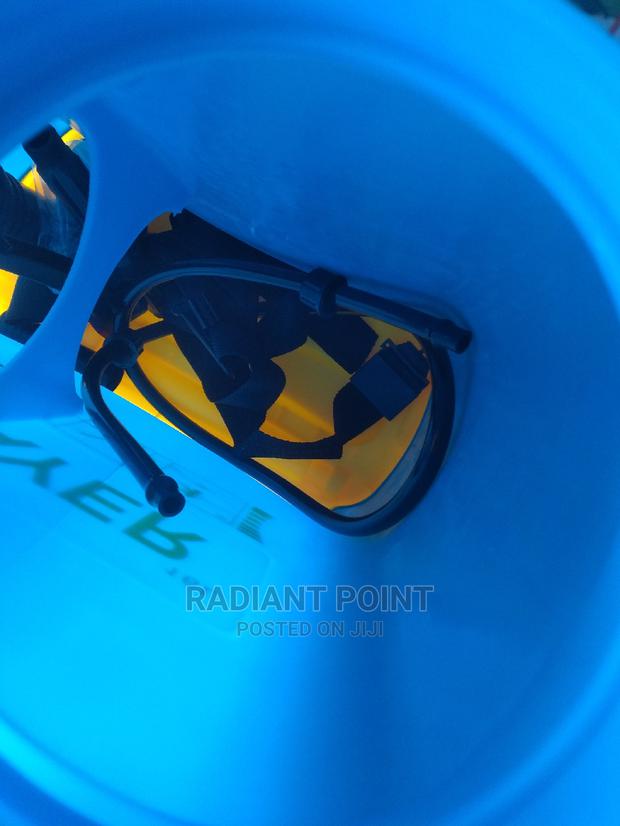 Pressure Sprayer 16L Brand New · Photo 4
