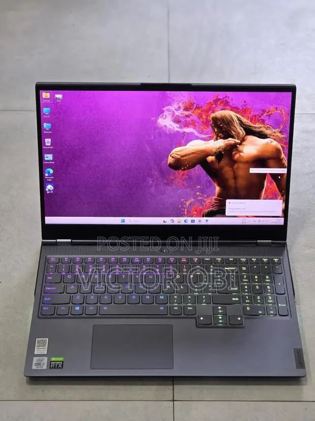 Laptop Lenovo Legion Y720 16GB Intel Core i7 SSD 512GB · Photo 1