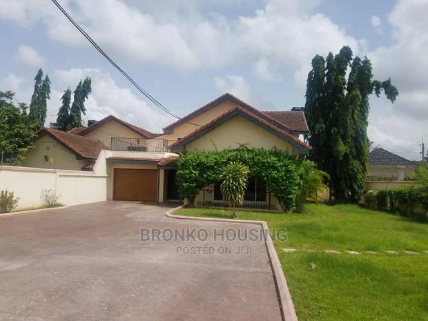 5bdrm House in Bronko Housing, Airport Residential Area for Rent · Photo 2