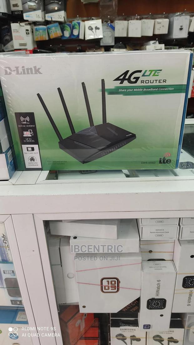 D-Link 4G LTE Router · Photo 3