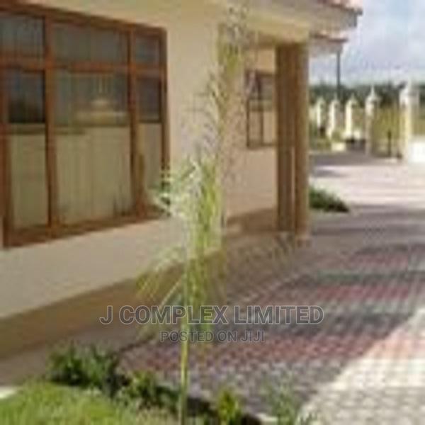 4bdrm House in Abelemkpe, Lincoln School Area for rent · Photo 5