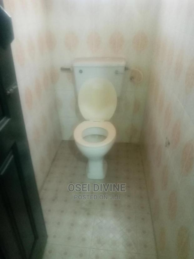 Neat 2-Bedrooms Apartment Dansoman · Photo 2