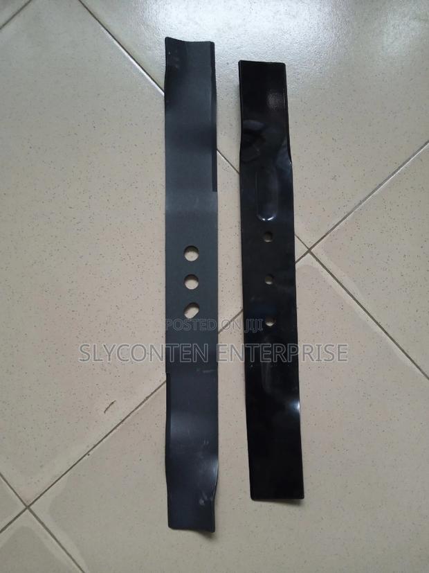 Mower Blade · Photo 1