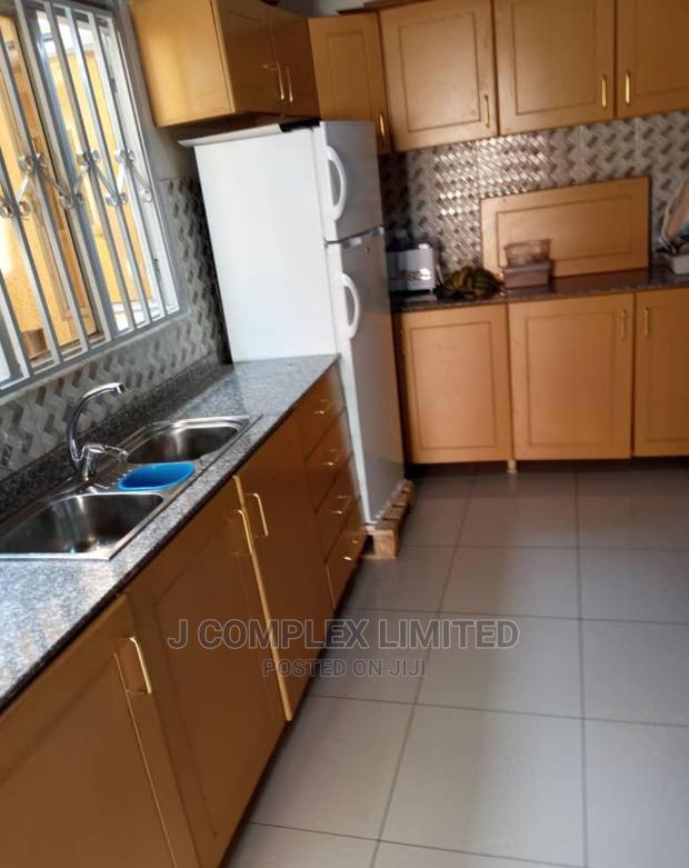 4bdrm Townhouse / Terrace in Abelemkpe, Lincoln School Area for rent · Photo 4