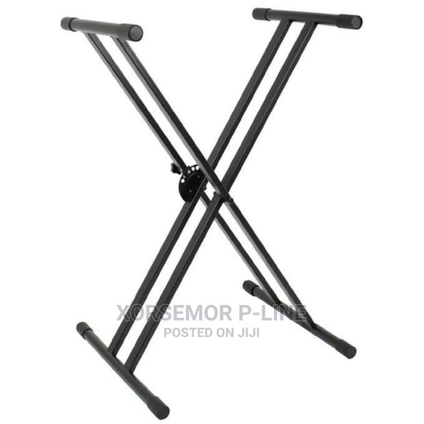 Piano Stand · Photo 1