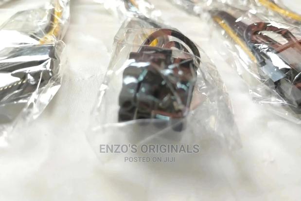 SATA Power to 6pin 8pin PCIE Graphics Power · Photo 5