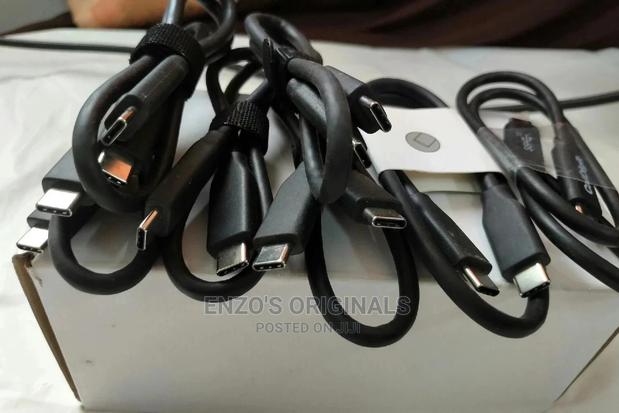 USB-C to USB-C 3.1 High Speed Cable for External Devices · Photo 7