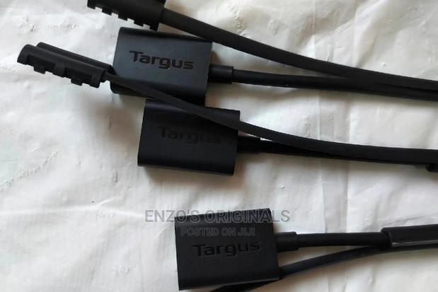 USB-C Female to USB 3.1 Male Adapter · Photo 3