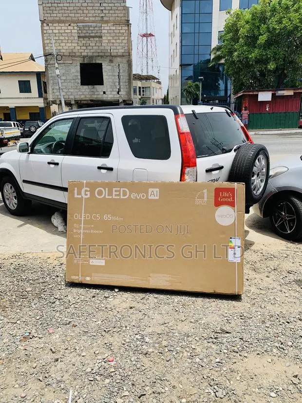 Classic New Lg 65-Inch Oled Evo Ai C5 (2025 Model) Premium Smart Tv · Photo 1