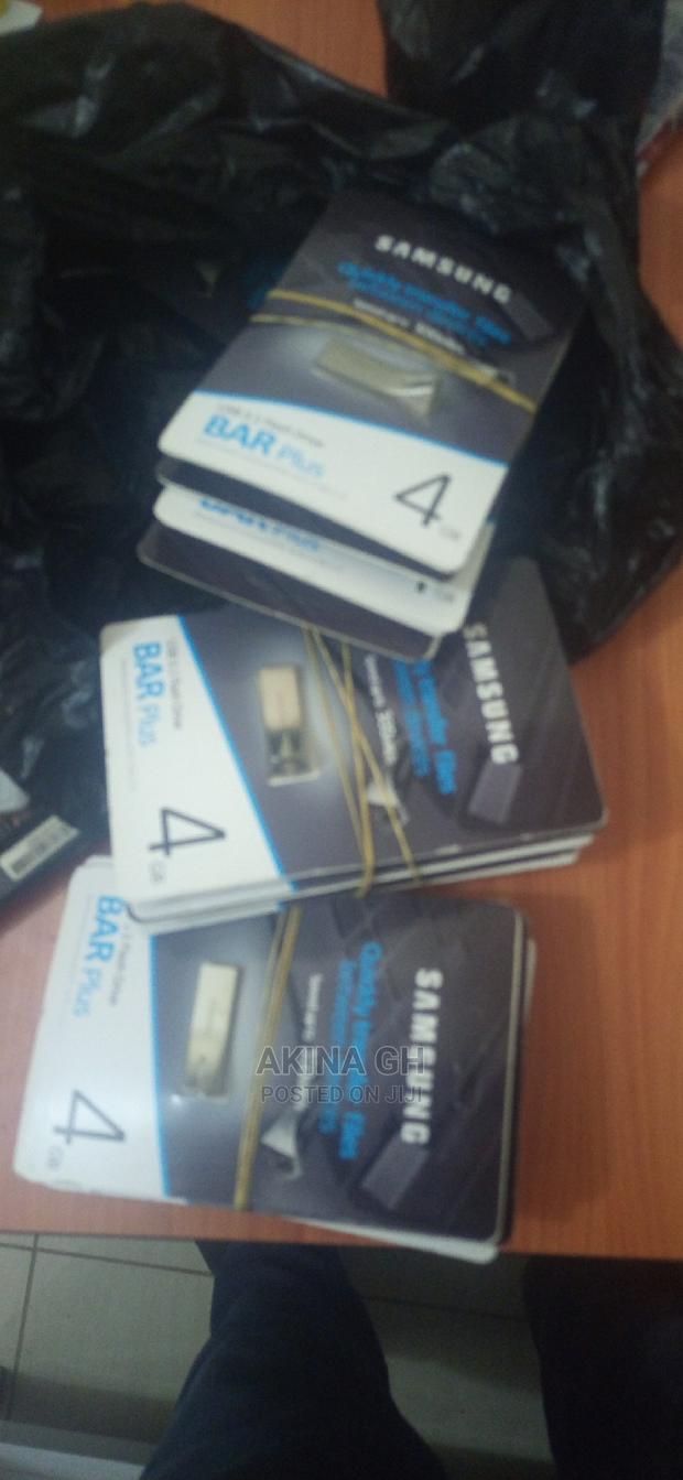 Samsung 4gb Pendrive · Photo 1