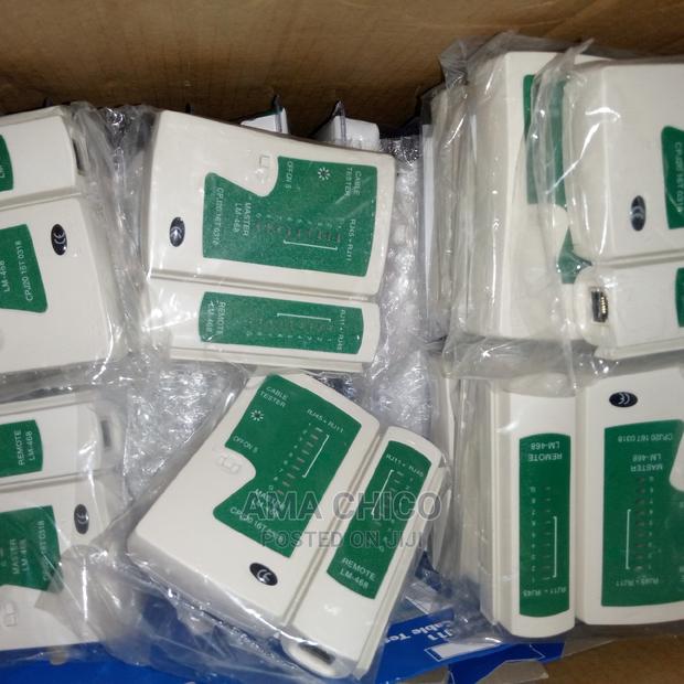 RJ45 and RJ11 Network Cable Tester · Photo 2