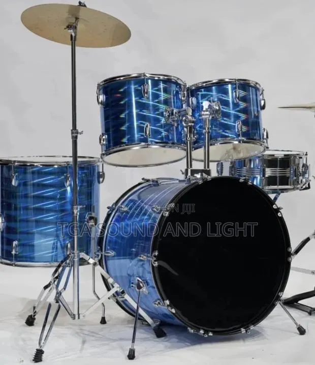 5 Piece Complete Drum Set · Photo 1