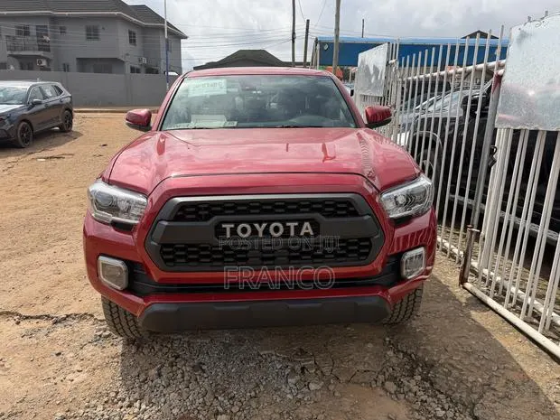 Toyota Tacoma SR 2019 Red · Photo 1