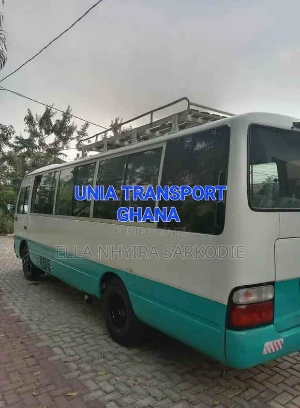 Coaster Bus for Hiring With Carrier · Photo 1