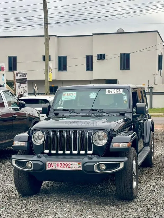 Jeep Wrangler 2019 Gray · Photo 1