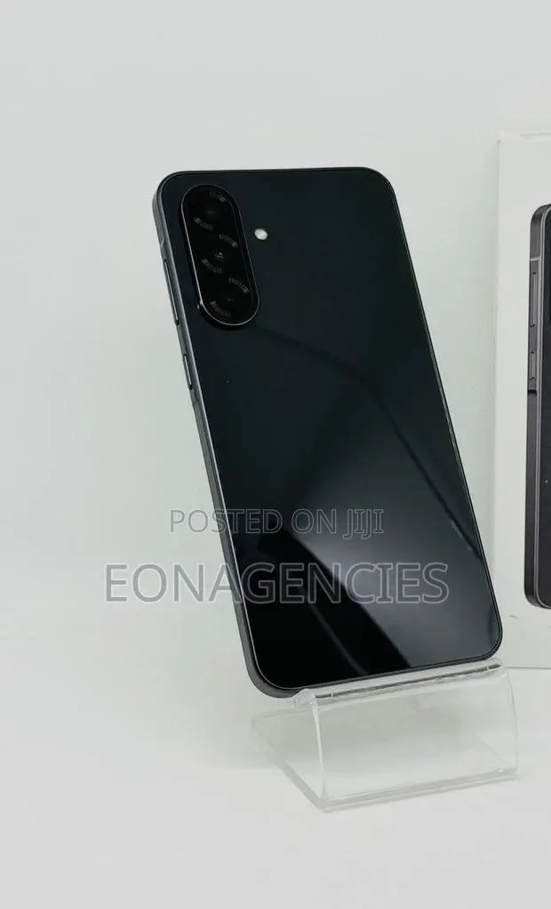 New Samsung Galaxy A36 256 GB · Photo 1