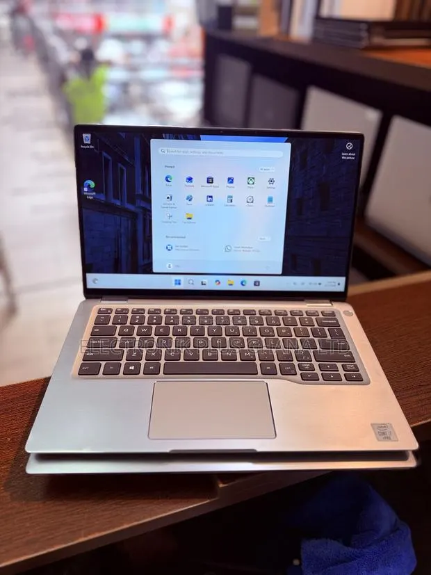 Laptop Dell Latitude 9410 16GB Intel Core i7 SSD 256GB · Photo 1