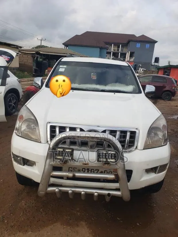 Toyota Land Cruiser Prado 2.7 i 16V 2009 White · Photo 1