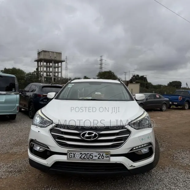 Hyundai Santa Fe Limited Ultimate AWD 2017 White · Photo 1