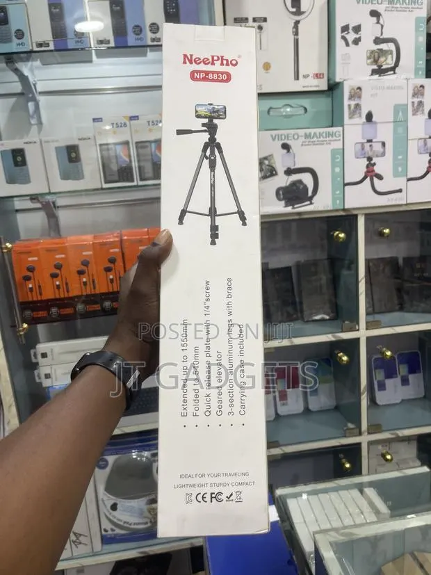 NeePho NP-8830 Professional Camera Tripod Get Rock-Steady Shots · Photo 2