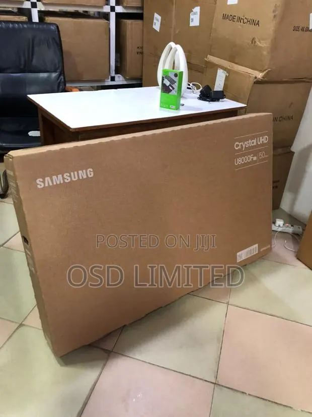 Crystal Clear: Samsung 50" U8000f Smart Tv (Metalstream Design) · Photo 1