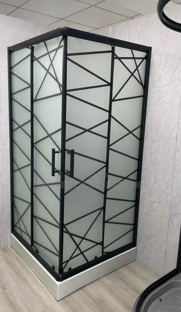 Shower Cubicle 90/90cmm · Photo 1