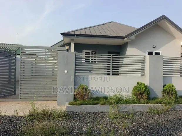 2bdrm House in 2 Bedroom House, Tema Metropolitan for sale · Photo 1