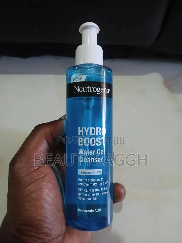 Neutrogena Hydro Boost Gel Cleanser · Photo 1