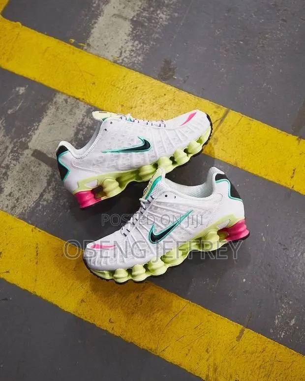 Original Nike Shox TL White/Yellow Sole · Photo 1