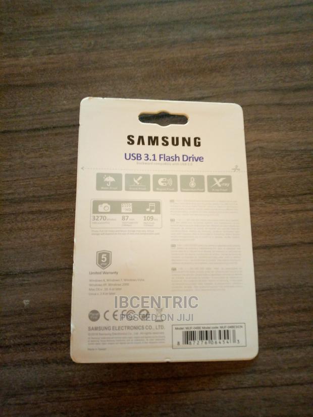 Samsung 32GB Pen Drive · Photo 3