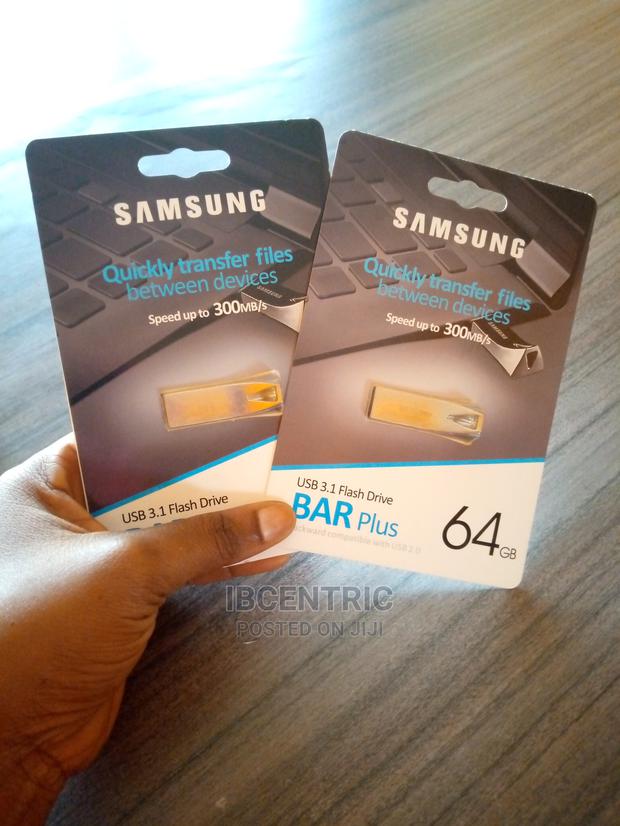 Samsung 64GB Pen Drive · Photo 1