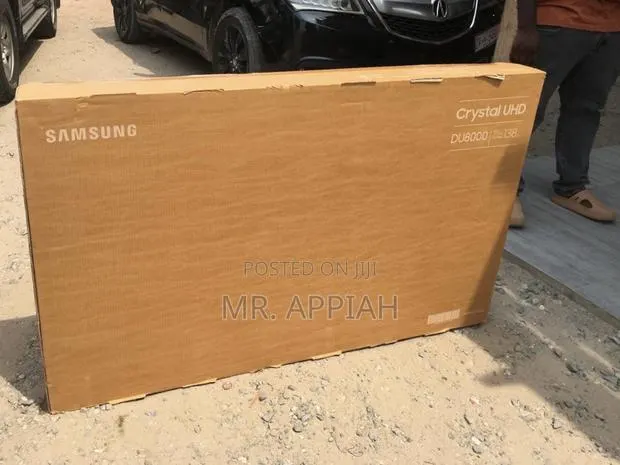 Order Affordable Samsung 55ur8006 55” HDR Smart Television · Photo 1