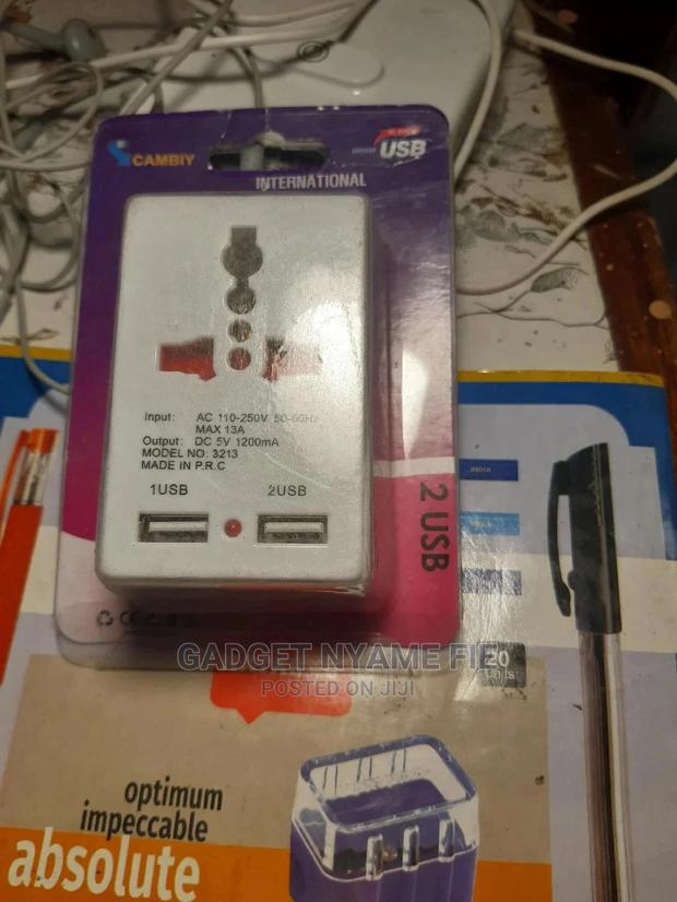 USB Travel Adapter(2 Usb) · Photo 3