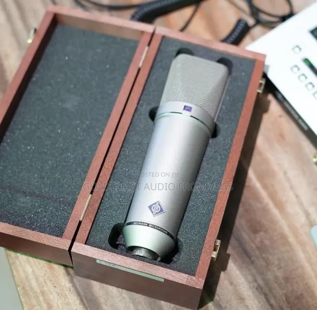 Neumann U 87 Ai Large-Diaphragm Multipattern Condenser Mic Studio Set · Photo 1