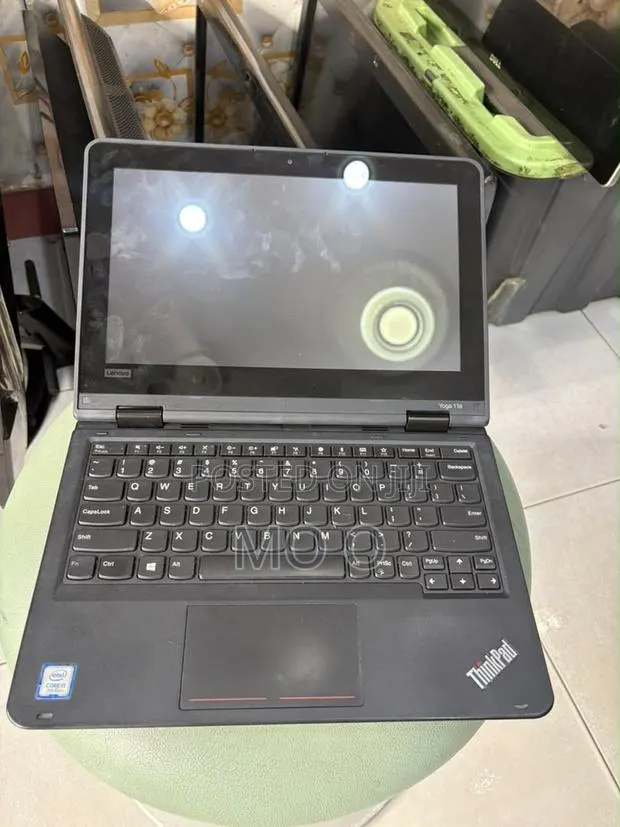 Laptop Lenovo Yoga 11e 8GB Intel Core i5 SSD 128GB · Photo 1