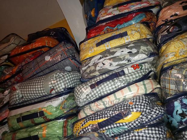 7 Pieces Duvet Set, King Size · Photo 1