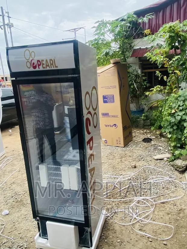 Well Designed Pearl Single Door Display Fridge(PVC 424-2b). · Photo 1