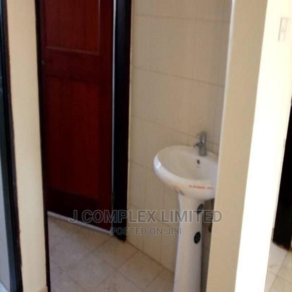 1bdrm Apartment in Osu Ako Adjei for rent · Photo 5