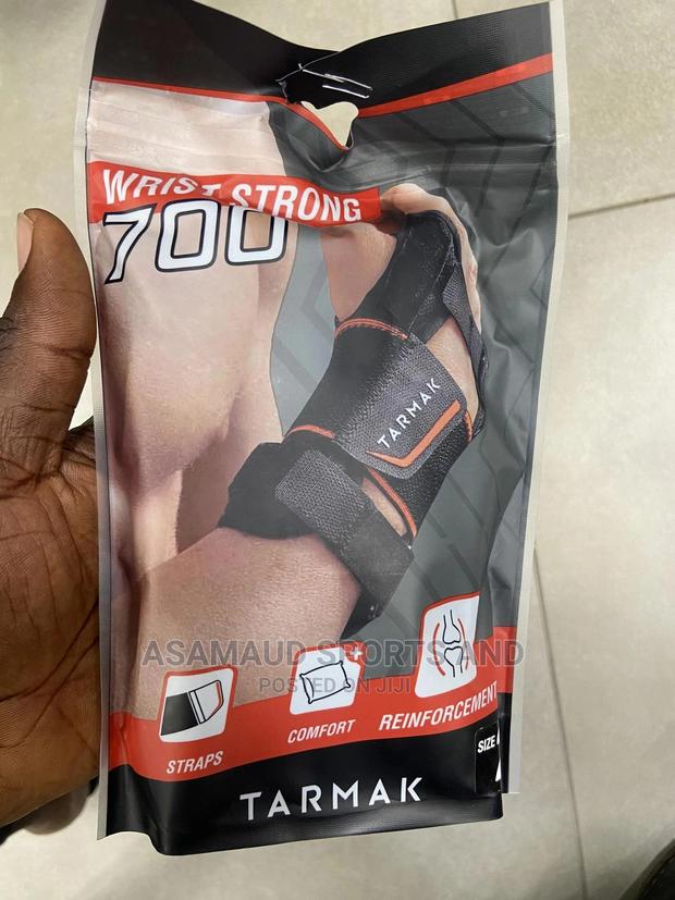 Original Wrist Support at Cool Price · Photo 4