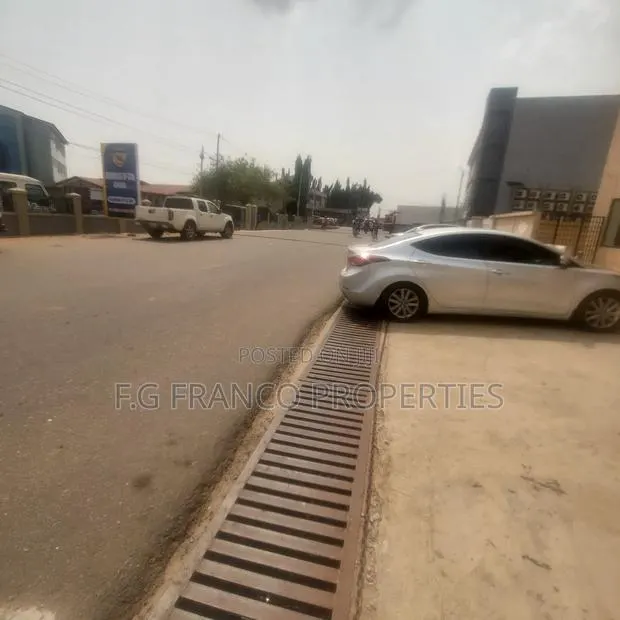 3.65 Acres Of Land For Sale In Osu · Photo 1