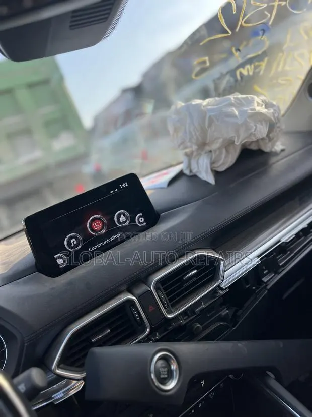 Cx5 Cx9 Airbag Replacement · Photo 1