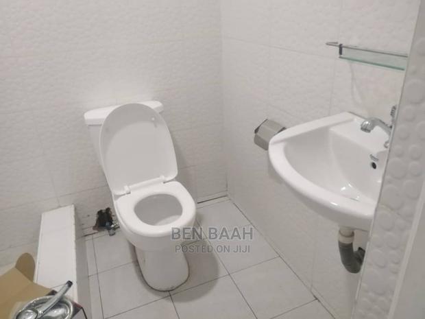 2bdrm Block of Flats in Ben Properties, Ga East Municipal for rent · Photo 7