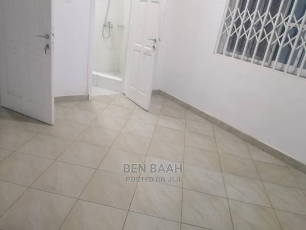 2bdrm Block of Flats in Ben Properties, Ga East Municipal for rent · Photo 4
